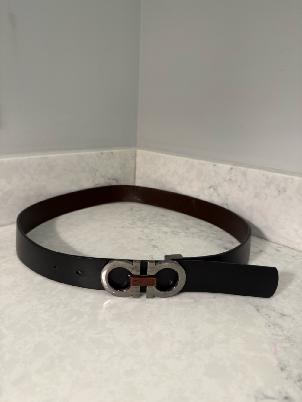 Ferragamo Leather Men's Reversible Belt with Signature Buckle 95cm - Black/Brown